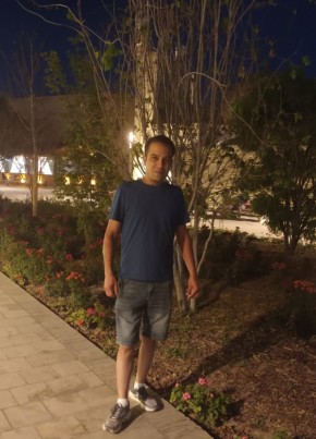 Komil из Buxoro 32 года