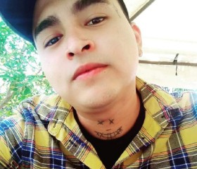 Eritt, 28, El Pueblito