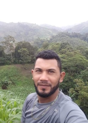 Carlos, 28, República de Costa Rica, San José (San José)