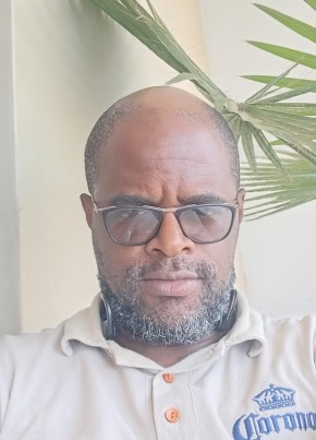 Nuno из Matola 48 лет
