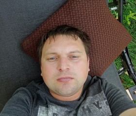 Лев, 32 года, Псков