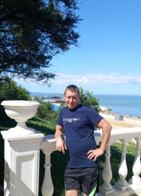 Игорь Петров, 43, Россия, Тамань