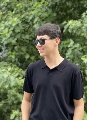 Дастан из Волгограда 18 лет