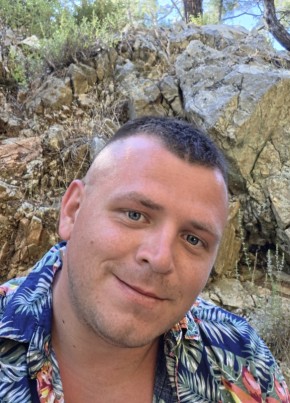 Michal из Manavgat 32 года