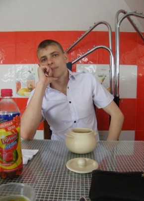 Павел, 21, Россия, Архара