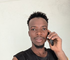Jafali abas, 31, Dar es Salaam