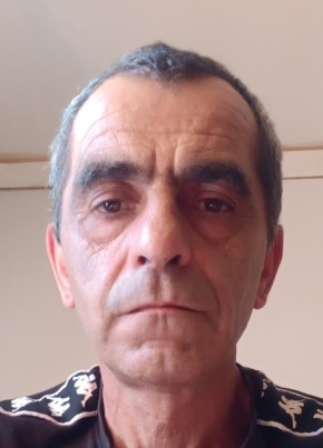 Цовак из Неи 52 года