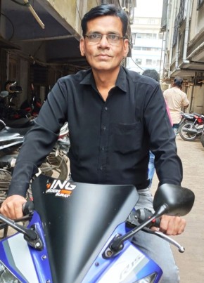 Sureshbhai, 49, India, Surat