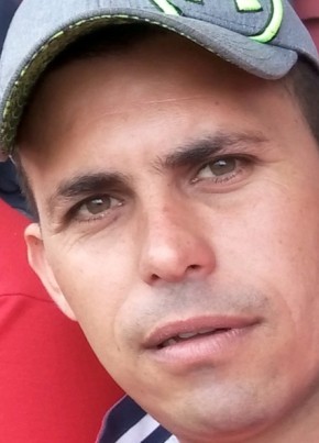 Willian, 36, República de Cuba, Perico