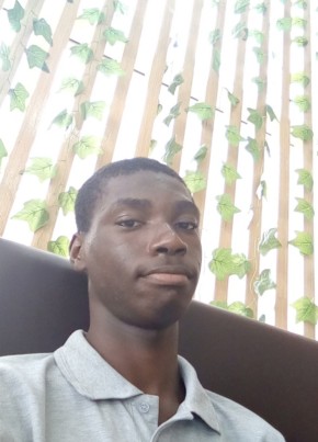 Joshua ekwe, 20, Nigeria, Abuja