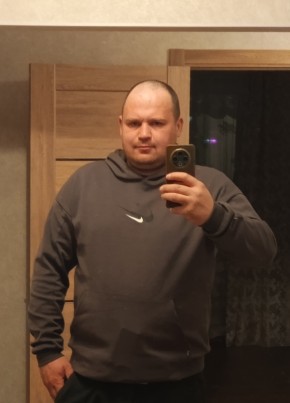 Дмитрий из Колпино 40 лет