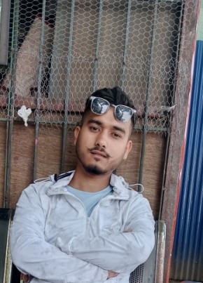 Madhav Khanal из Nepalgunj 23 года