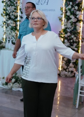 Ирина из Златоуста 46 лет