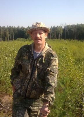 Алексей, 50, Россия, Луга