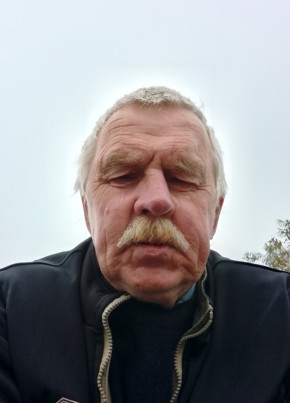 Владимир из Санкт-Петербурга 72 года