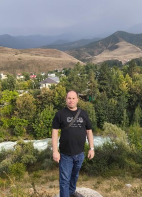 Anatoliy, 39, Kyrgyzstan, Bishkek