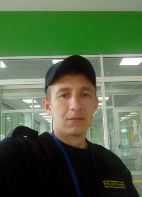 Артём из Мамадыша 40 лет