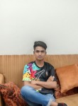 Nayeemul, 18, Ta if