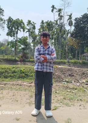 Rupnil, 19, India, Itanagar