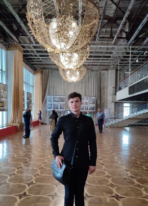 Илья, 27, Россия, Пермь