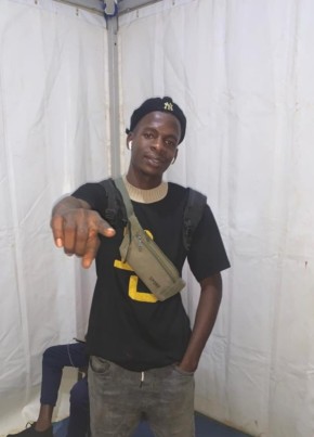 Omar, 21, Republic of The Gambia, Sukuta