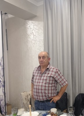 Мурат из Владикавказа 47 лет