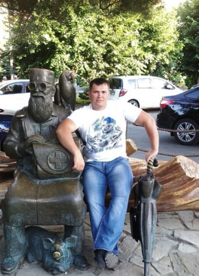 Виталий, 44, Россия, Геленджик