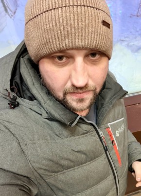 Максим из Талнаха 35 лет