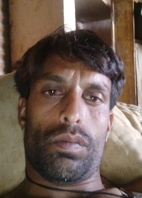 Kdhakar, 23, India, Bari Sādri