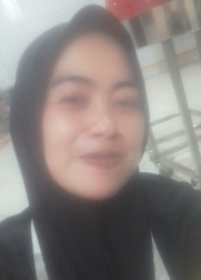 rara, 44, Indonesia, Semarang