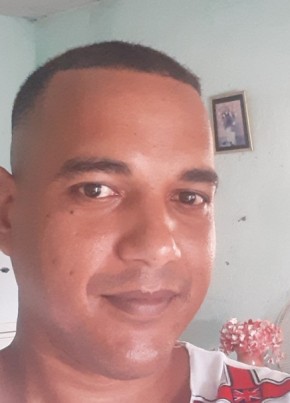 Daniel Cuenca, 31, República de Cuba, La Habana