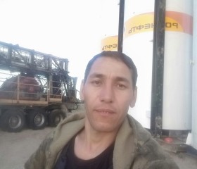 K, 44, Tehran