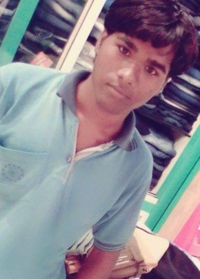 Manoj kumar, 23, India, Itārsi