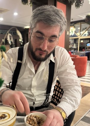 Султан из Невинномысска 32 года