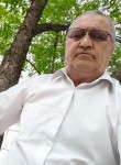 Виктор, 62 года, Светлый (Калининградская обл.)