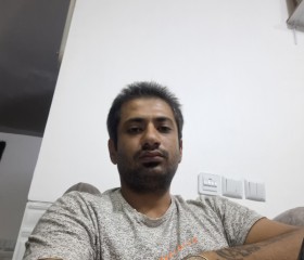 Hadi, 28, Yazd