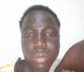 Alladji abdoulay, 19, N Djamena