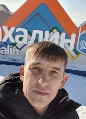 Антон из Хабаровска 40 лет
