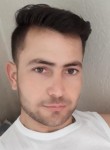 Aser, 25, Reston