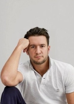 Андрей из Рязани 42 года