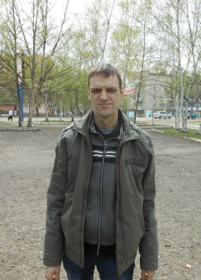 Валерий, 41, Россия, Лесозаводск