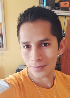 Alan Blas, 40, República del Perú, Chimbote