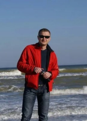Сергей из Астрахани 44 года