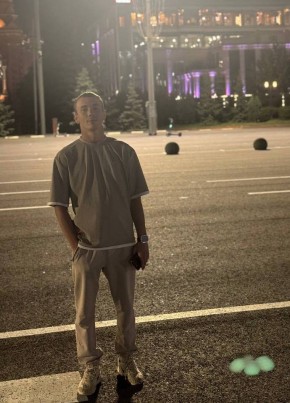 Вадим из Дубна (Московской обл.) 24 года