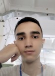 Daniil, 19  , Kirgili