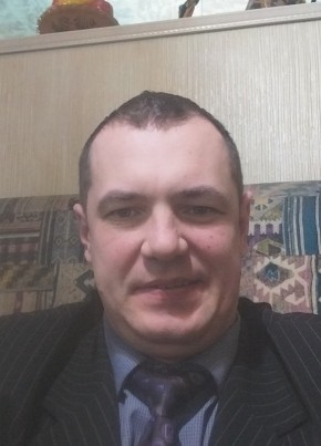 Кирилл из Томска 38 лет
