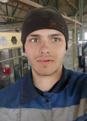 Андрей из Севастополи 21 год