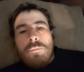 Felipe, 18, Elk Grove