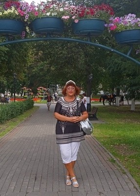 Виктория, 61, Россия, Владимир