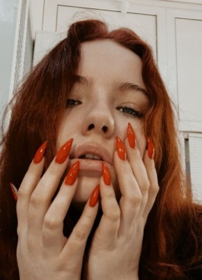 Диана из Жуковския 22 года